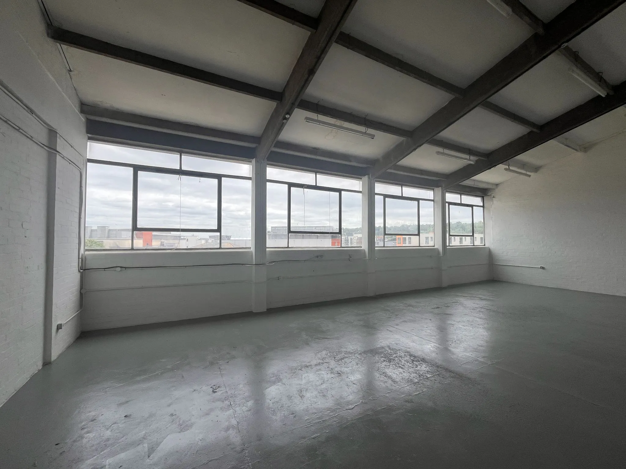 Vernon Building, Westbourne Street, High Wycombe, Industrial To Let - WhatsApp Image 2026-06-02 at 15.45..jpeg