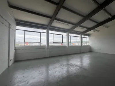 Vernon Building, Westbourne Street, High Wycombe, Industrial To Let - WhatsApp Image 2026-06-02 at 15.45..jpeg