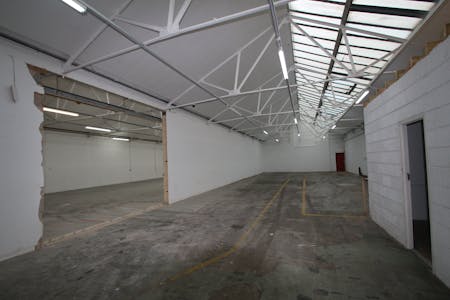 9 & 10 Quad Road, Wembley, Industrial To Let - 5a2d28eecc0c6bcf834f3378e366b4e1-letting23584