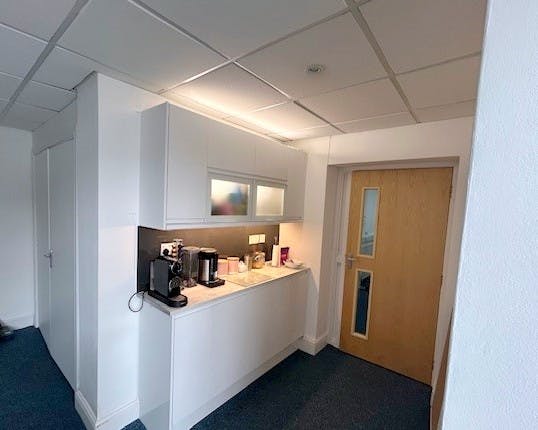 St. Stephens House, Windsor, Office To Let - Tea point ii.jpg