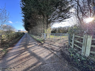 Land and Barn at Church Hill, Waterstock, Industrial / Investment / Land For Sale - IMG_3295.jpeg