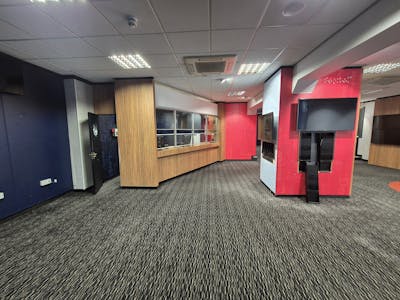 581-585 Wilbraham Road, Manchester, Retail To Let - 20251112_134319.jpg