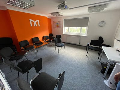 20 Queens Road, Brighton, Office To Let - Internal 3.jpeg