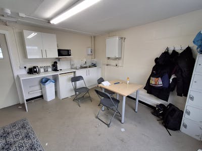 219 Gudge Heath Lane, Fareham, Investment / Residential / Retail For Sale - 20260306_103651.jpg