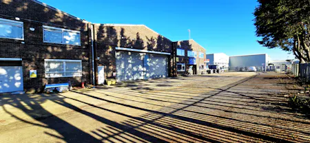 Unit 3 & Unit 5, Lancing Business Park, Lancing, Industrial To Let - 20251121_120717 - Edited.jpg