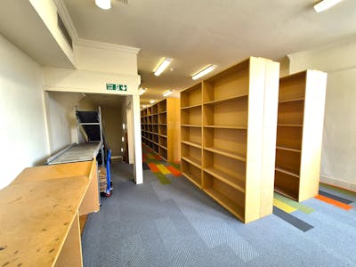 2 Warren Street, Stockport, Retail To Let - 20250624_151805.jpg