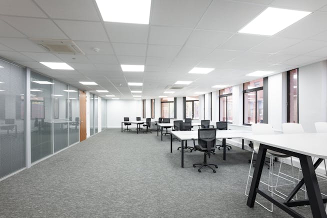 Oxford House, Leeds, Offices To Let - 13112024_Oxford_House_020.jpg