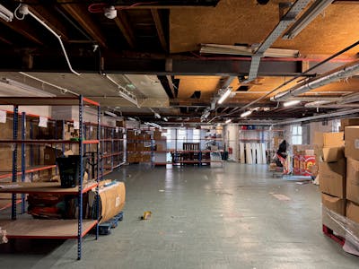 116 - 118 High Street, Hornchurch, E Class Retail / Leisure (no extract - Open A1) To Let - IMG_9762.jpg