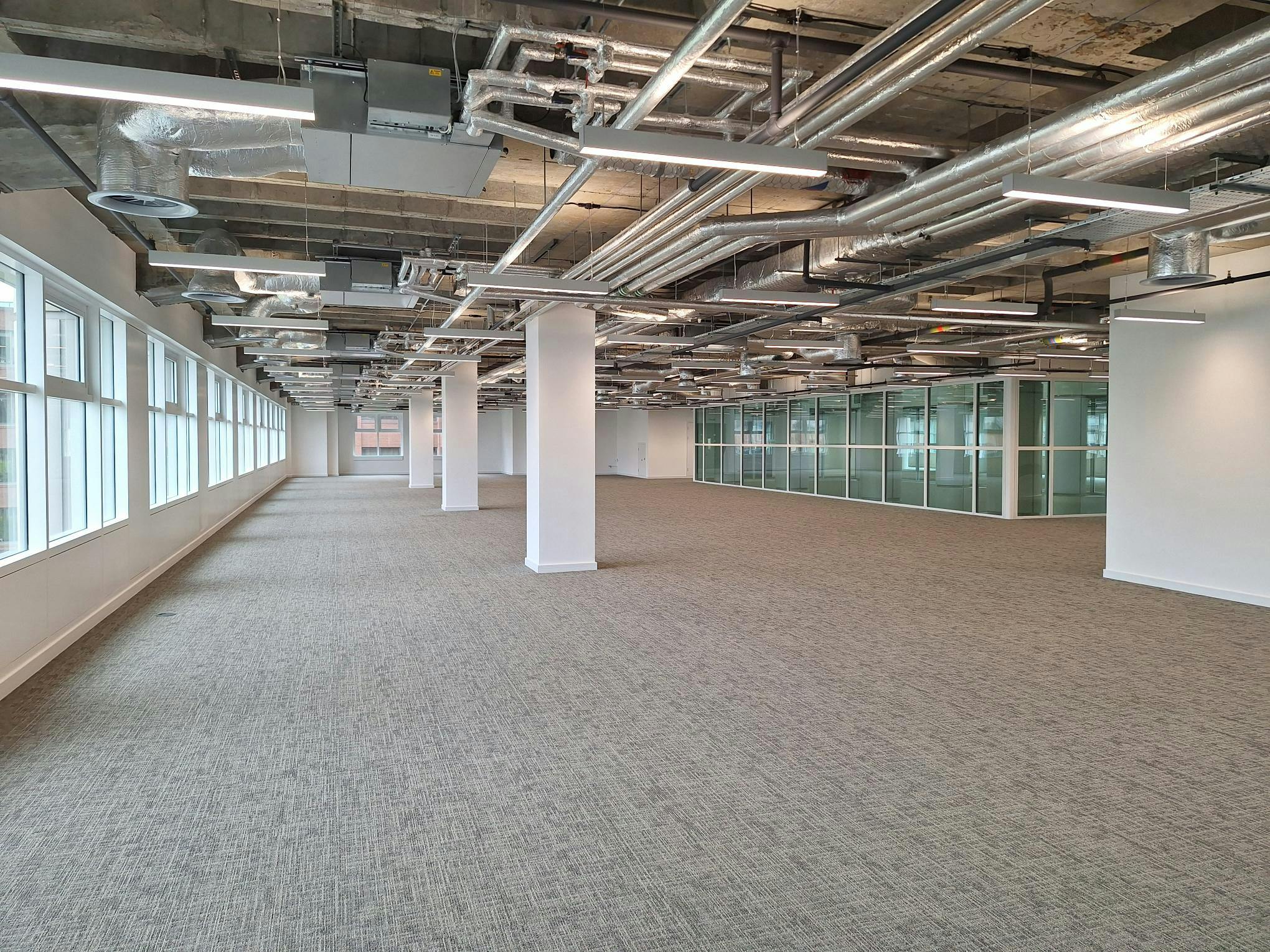 Office in London - photo 2