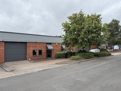 Units 15, 16 & 17, Aston Fields Industrial Estate, Bromsgrove, Industrial/Logistics To Let - IMG_2377.JPG