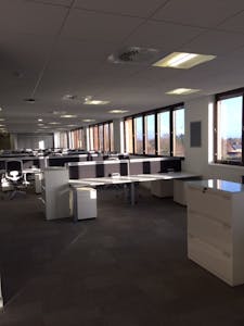 Communications House, South Street, Staines, Office To Let - IMG_0725.JPG