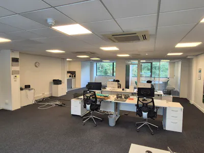Bredbury Park Way, Stockport, Industrial/Logistics / Office To Let - 20260908_142238.jpg