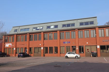 2nd Floor Offices, 1 Amberley Court, Crawley, Office To Let - IMG_3752.JPG