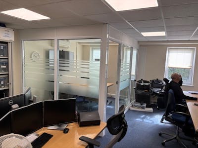 Hollies House, Suite G, Potters Bar, Office To Let - 8.jpg