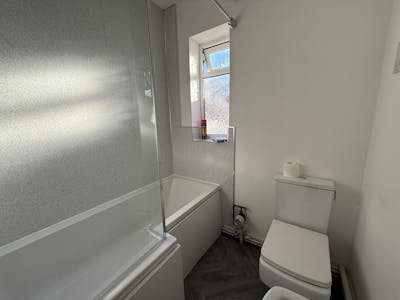 14-16 Lindi Avenue, Warrington, Investment For Sale - Lindi Ave 3.jpg