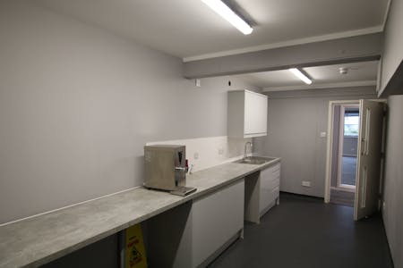 Condor House, Poole, Office To Let - IMG_3302.JPG