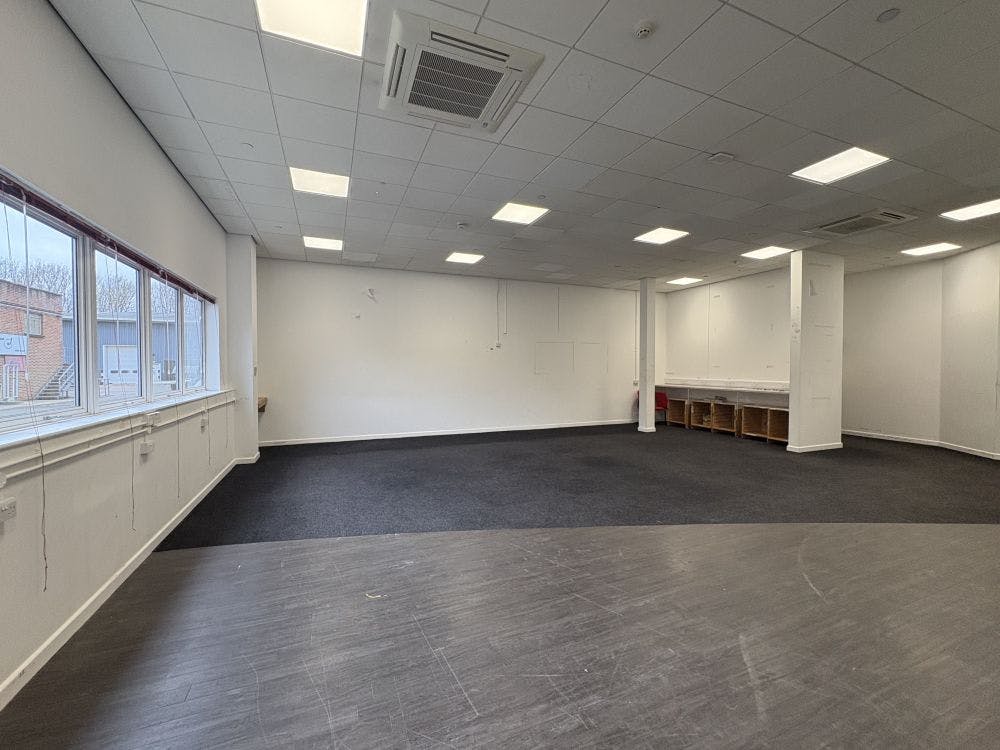 G201 G202 & g204 Cherwell Business Village, Banbury, Industrial / Office To Let - IMG_2070.jpg