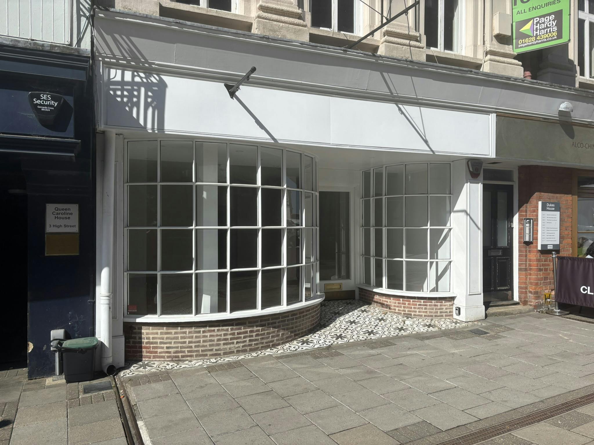 4a High Street, Windsor, Retail To Let - IMG_5175.JPEG