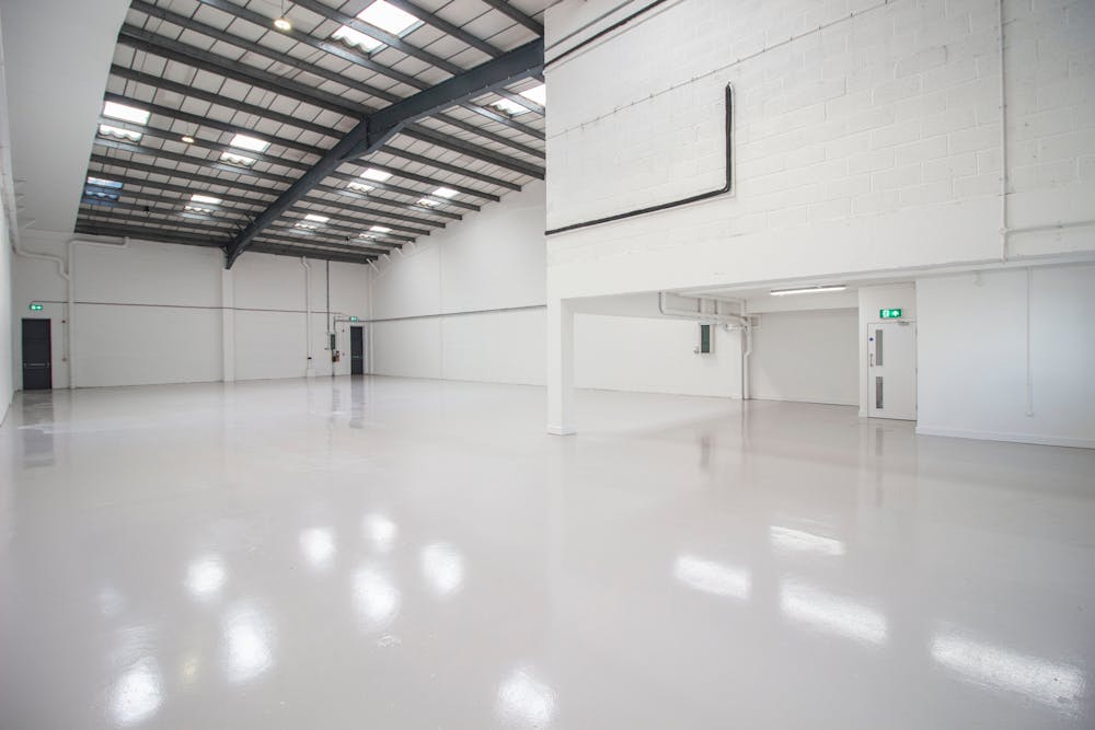 Units 14, 15 & 16 Saxon Way Trading Estate, West Drayton, Industrial / Warehouse To Let - 2.jpg