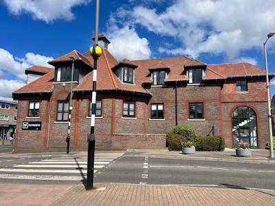 Ground Floor Office, 5 Chalfont Court, Amersham, Office To Let - WhatsApp Image 2026-04-20 at 12.21.07.jpeg