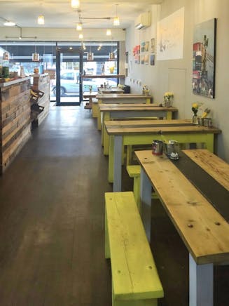 Lemon Witch, 115 Broadway, Leigh-on-Sea, Investment / Retail For Sale - 26afeca9lemonwitch.jpg