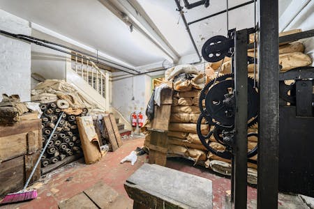 Ground & Basement, 151 Whitechapel Road, London, Office / Retail To Let - 133380166891ecddc4915.jpg