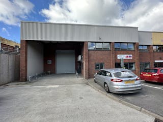 Unit 18 Garrick Industrial Estate, Hendon, Industrial To Let - IMG_1749.JPEG