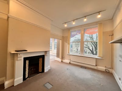 6 Victoria Avenue, Harrogate, Office To Let - image00001.jpeg