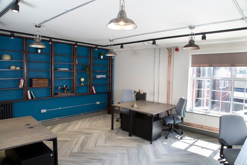 Market House Serviced Offices, Market Square, Aylesbury, Office To Let - Photo Main