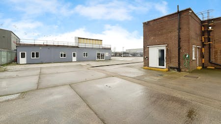 Archersfield, Basildon, Industrial / Office / Yard To Let / For Sale - 1047c710WhatsApp 20Image 2020250218 20at 20140414_da05d198.jpg