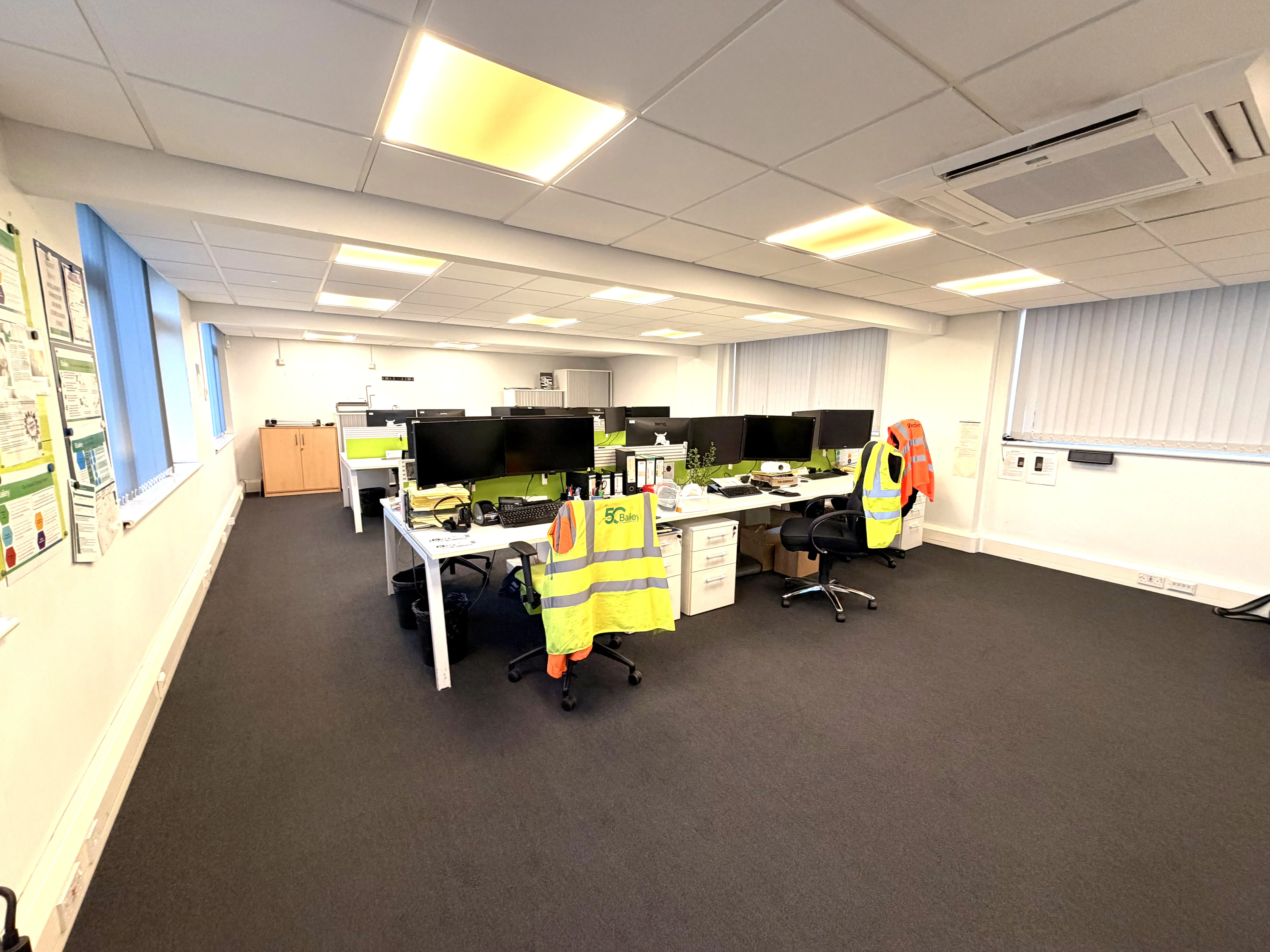 Unit 2 Blatchford Close, Horsham, Industrial For Sale - IMG_8553.jpeg