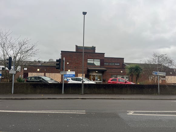 Oakridge Centre, High Wycombe, Development / Offices For Sale - IMG_5326.JPG