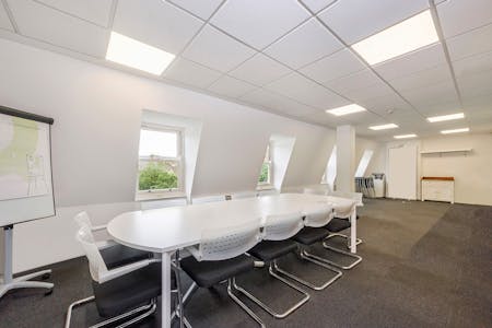 Kings Studios, London, Office Lease Assignment - office 16.jpg