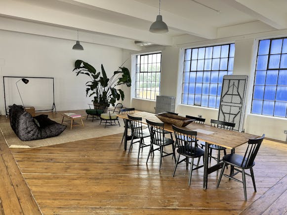 The Vale Studios, 231 The Vale, London, Industrial/Logistics / Office To Let - AECD3D767B2A4EBB8D250383920F21D9.jpeg