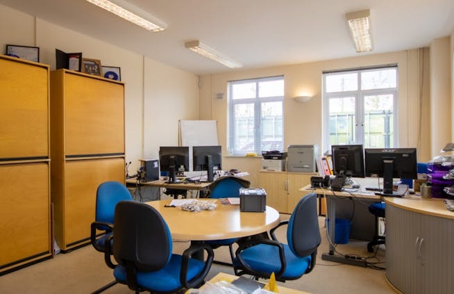 Alderton 2, Priory Park Industrial Estate, London Road, Tetbury, Office To Let - Alderton-2-Office-to-Let-Internal-2-1282x830.jpg