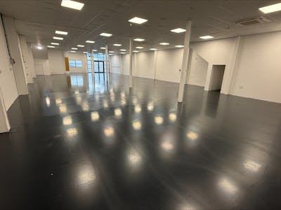 Unit 10 Capital Business Park, Borehamwood, Light Industrial / Office / Trade Counter / Warehouse To Let - processed-D9DD9A17-51DC-47E0-9B42-06C8B7519254.jpeg