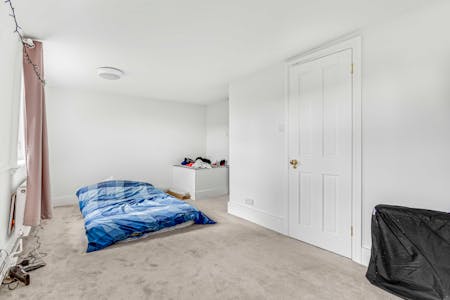 Bunhill Row, London, Maisonette To Let - Bedroom Two