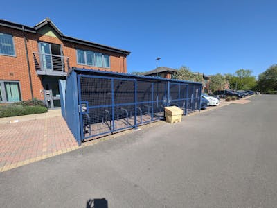 Units 20-22, Parklands, Guildford, Office For Sale - 7363.jpg