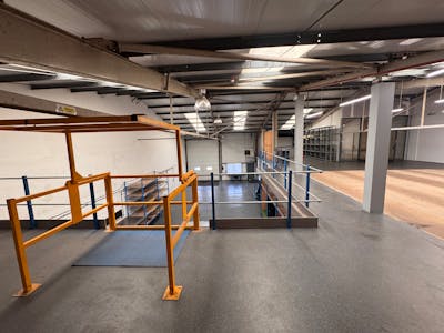 4-5 Seaton Mews, Yeovil, Industrial/Logistics To Let - IMG_2371.JPG