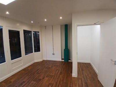 Units 5 - 7, The Buttermarket, Newark, Retail To Let - c7160efa-51c7-45c4-b509-b37c4c25497e.jpg