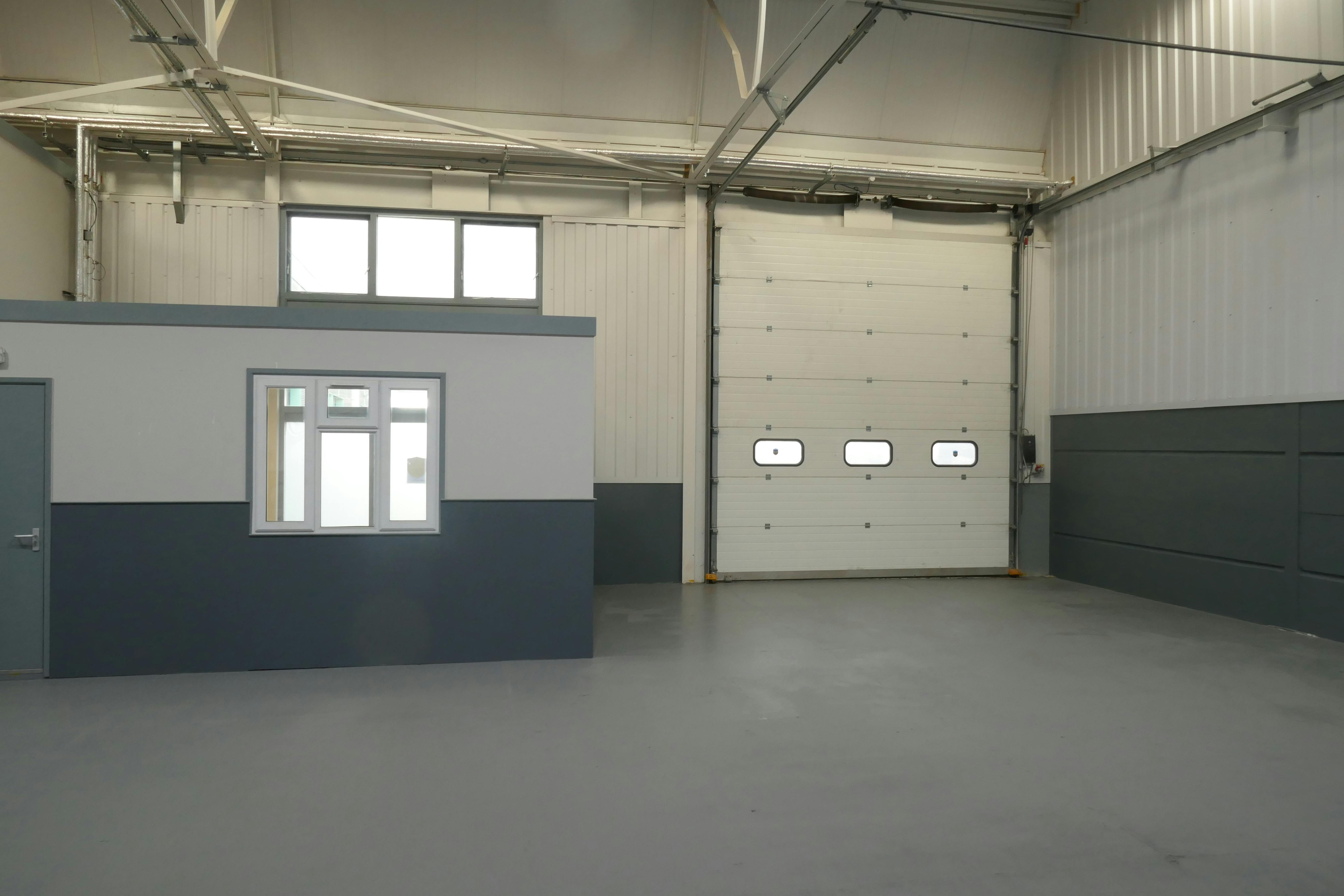 Unit 2, Harlow, Industrial To Let - P1060362.JPG