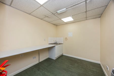 Unit 2, The Cyril Richings Business Centre, Shoreham-by-Sea, Industrial / Warehouse For Sale - Cyril Richings Buisness Centre, Unit 2-012.JPG