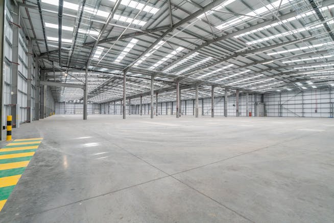 Northfleet 168, Gravesend To Let - Northfleet 169 - Warehouse 3.jpg