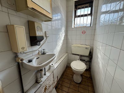 Unit 2 Corton Trading Estate, Benfleet, Industrial To Let - IMG20250404WA0005.jpg