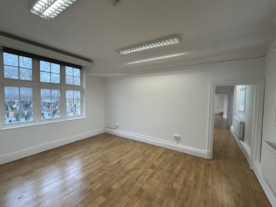 41 Long Causeway, Peterborough, Office / Retail To Let - Reception  corridoor.jpeg