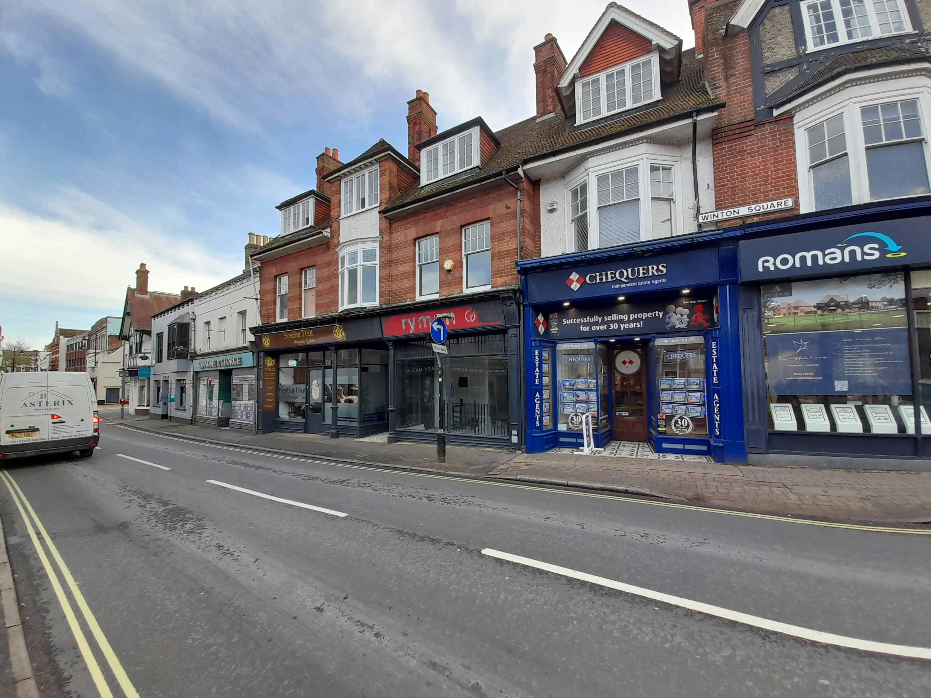 47 Winchester Street, Basingstoke, Retail To Let - prokFwrdpAO.jpeg