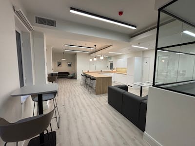 Viaro House, 20-23 Holborn, London, Office To Let - IMG_5188.jpg