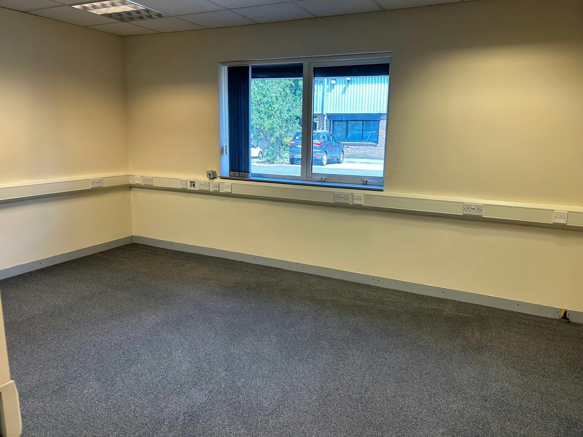 Unit 10 Blackbushe Business Park, Aragon Road, Yateley, Offices To Let - 23.jpg