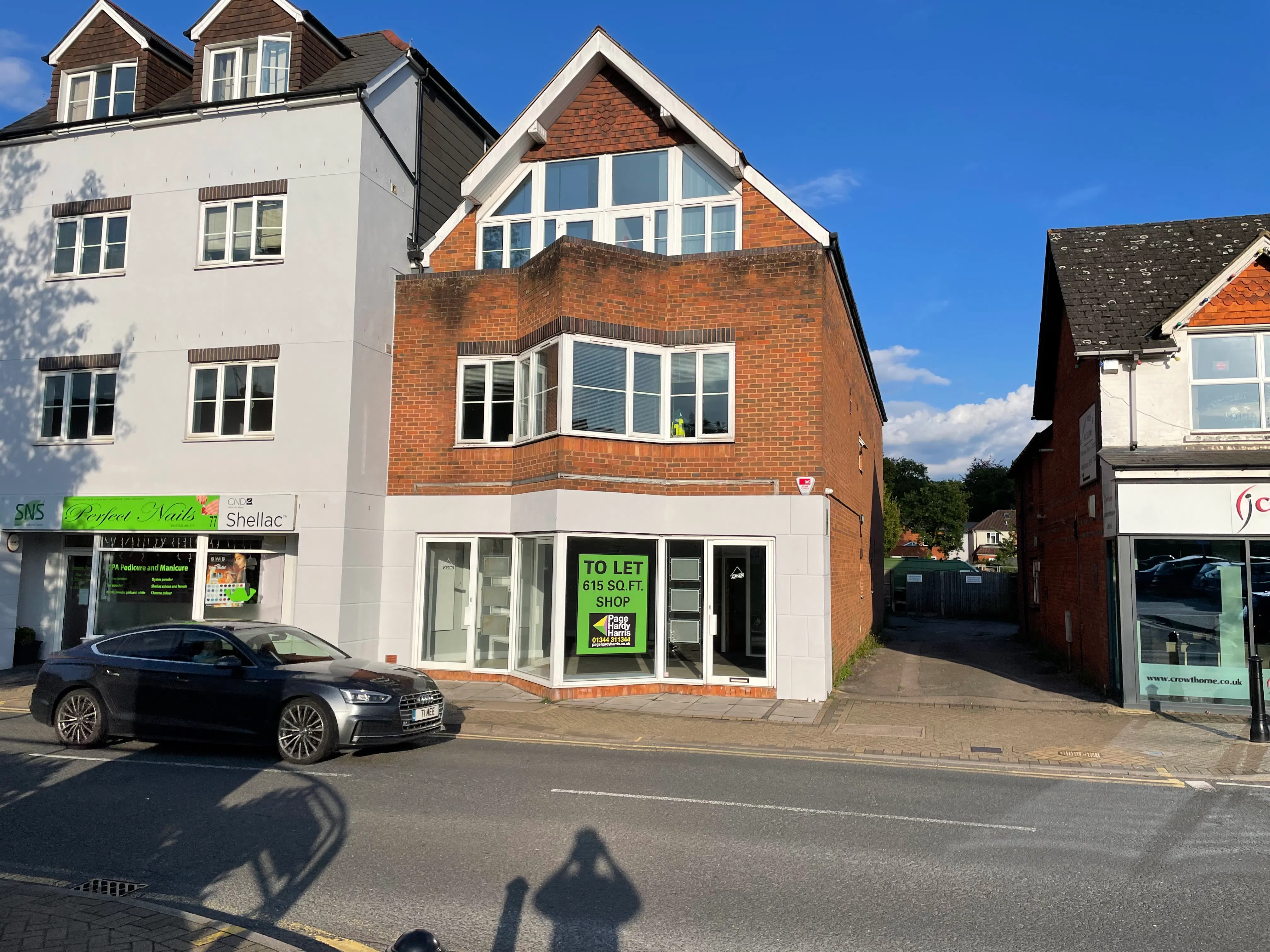 79 High Street, Crowthorne, Retail To Let - IMG_5135.jpg