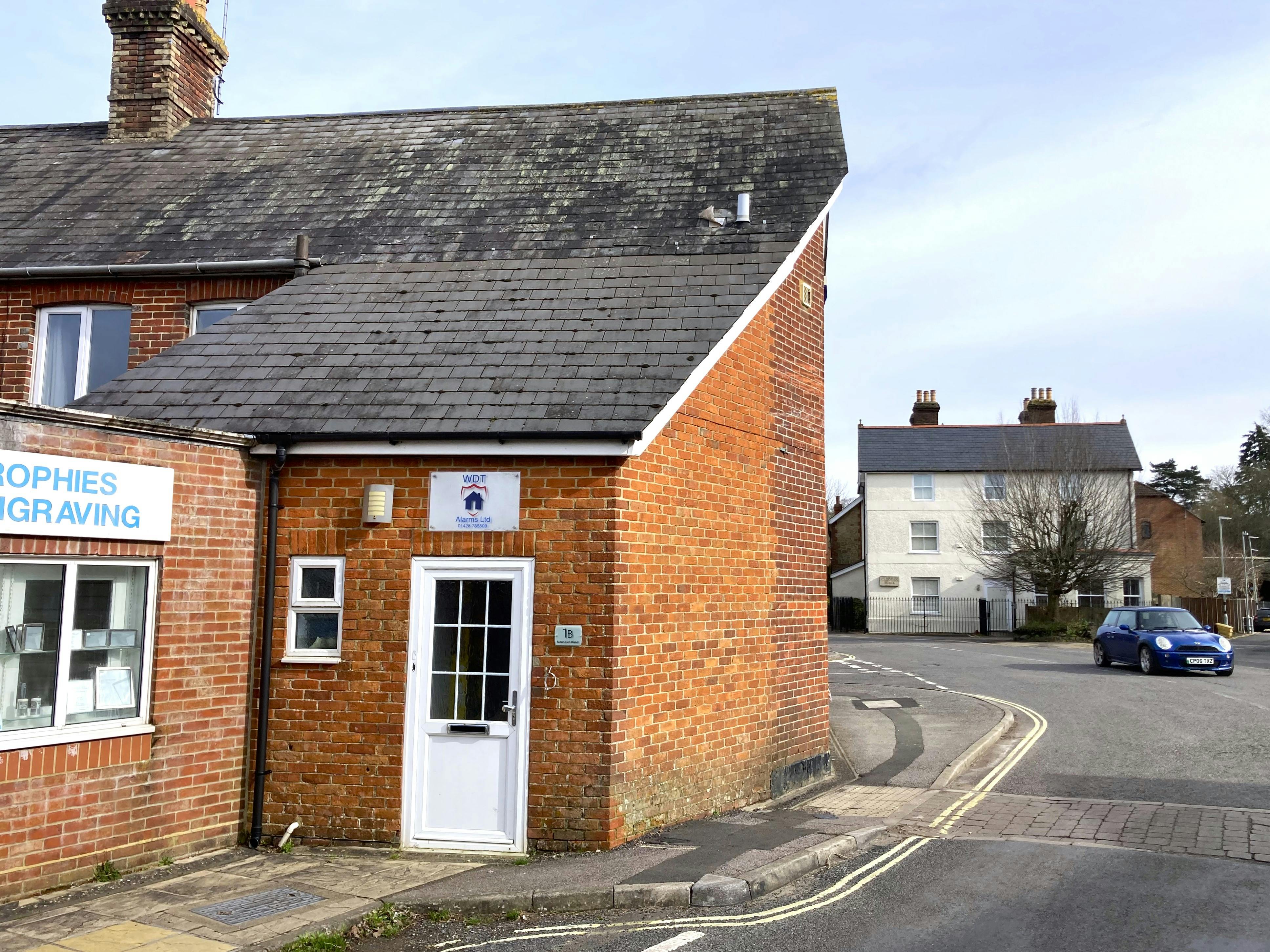 1B Newtown Road, Liphook, Other / Offices To Let - IMG_51175.jpg